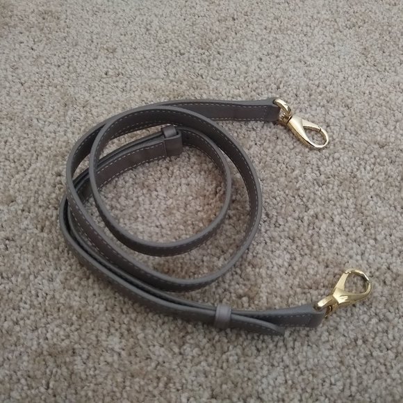 Cuyana Work Satchel, Clay Smooth Leather - Picture 5 of 7